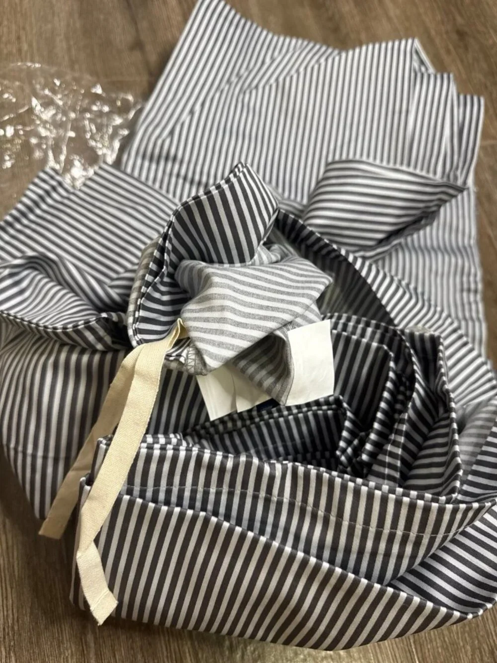 Brooklinens luxe core duvet cover graphite and steel oxford stripe twin twinx